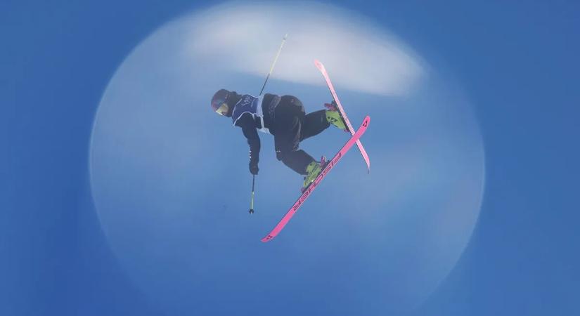 Ezüstéremmel is Ku Ajiling a legeredményesebb síakrobata