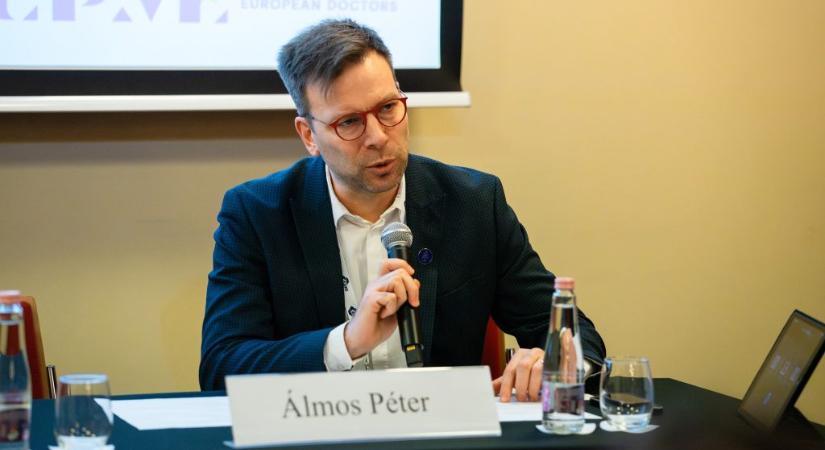 MOK-elnök: Minden ötvenedik orvosnál súlyos öngyilkossági kockázatot mutat a szűrőskála