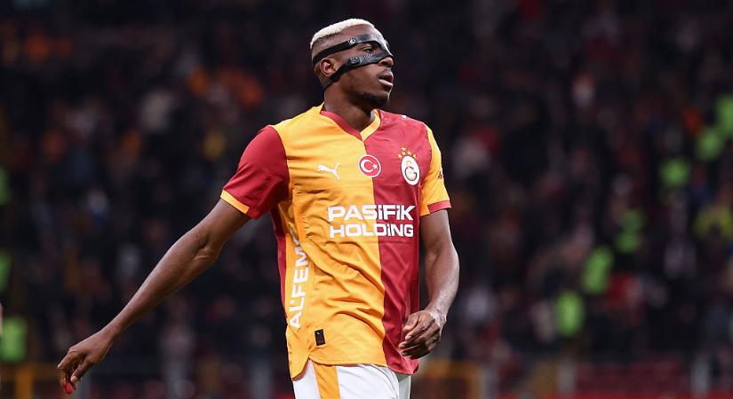 VIDEÓ: éles szögből szerzett látványos gólt a Galatasaray gólzsákja