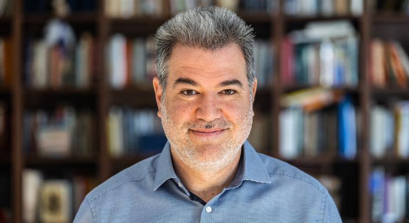 Lebuktatták a politikai propagandát