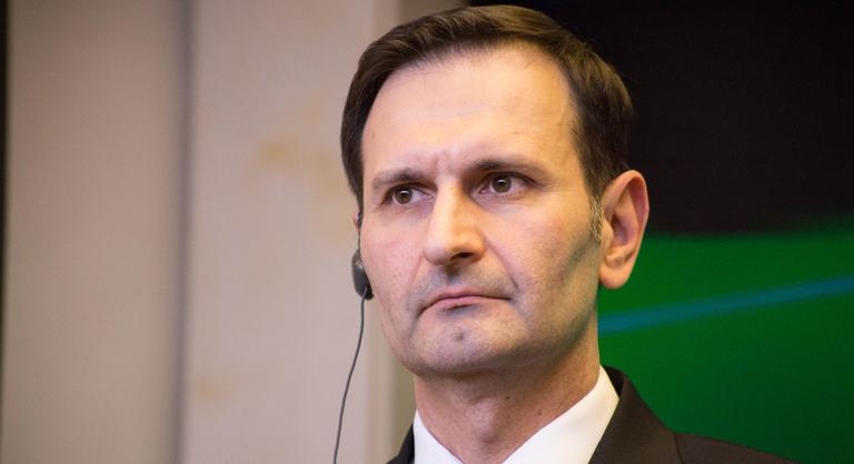 Kényszerhelyzetbe került Horvátország Magyarország miatt, figyelmeztet a volt miniszter