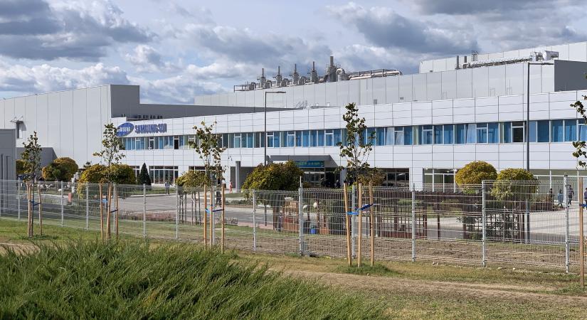 Hatalmas a botrány a Samsung gödi akkugyára körül