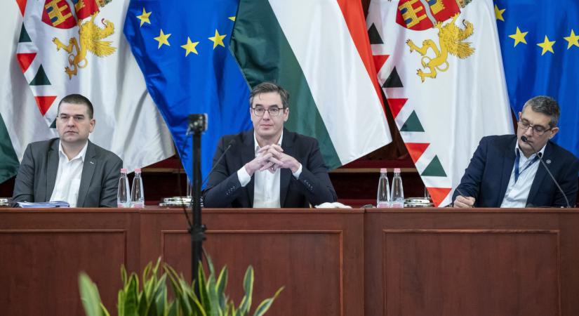 Időzített pénzügyi bombák sora robbanhat rá Budapestre a következő hónapokban