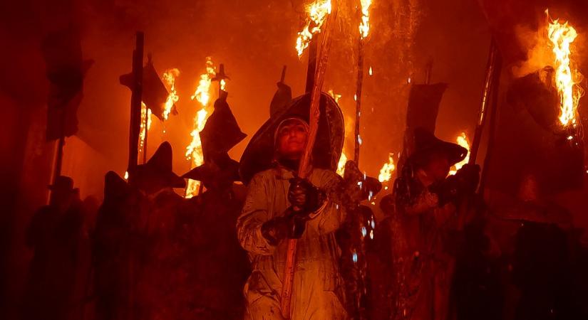 Az Unió megtiltotta, hogy a divatcégek elégessék az eladatlan ruhákat