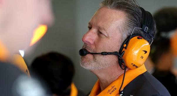 „A motor teljesen szabályos” – Brown a Mercedesről