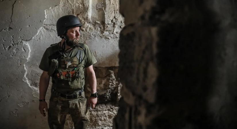 Ismét figyelmeztettek, magasabb fokozatra kapcsolt a háború