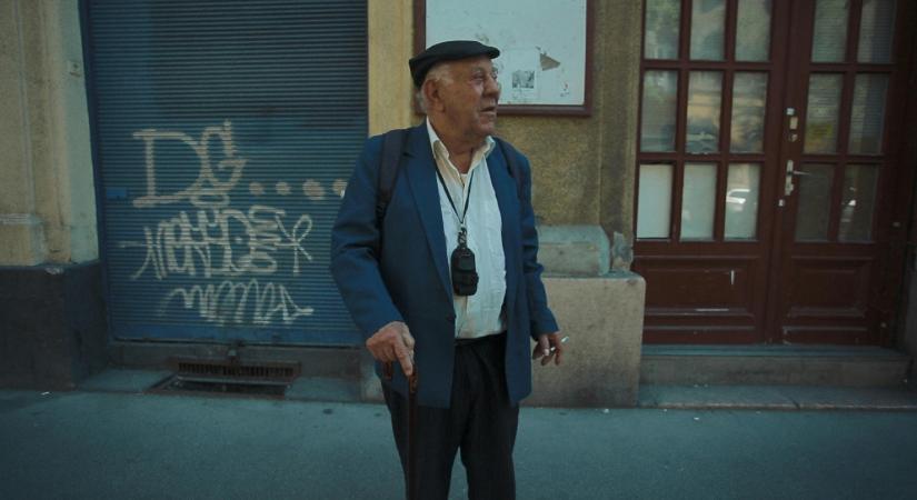 „Amikor anya meghalt, szegény, attól kezdve te elindultál a lejtőn” – egy kedélyes nagypapa lakhatási kálváriája Budapesten