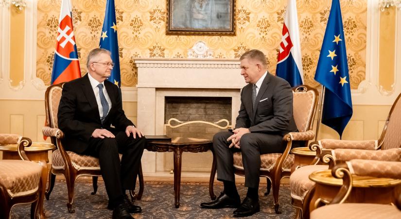 A szlovák–orosz viszony gyakorlati kérdéseiről tanácskozott Fico az új orosz nagykövettel