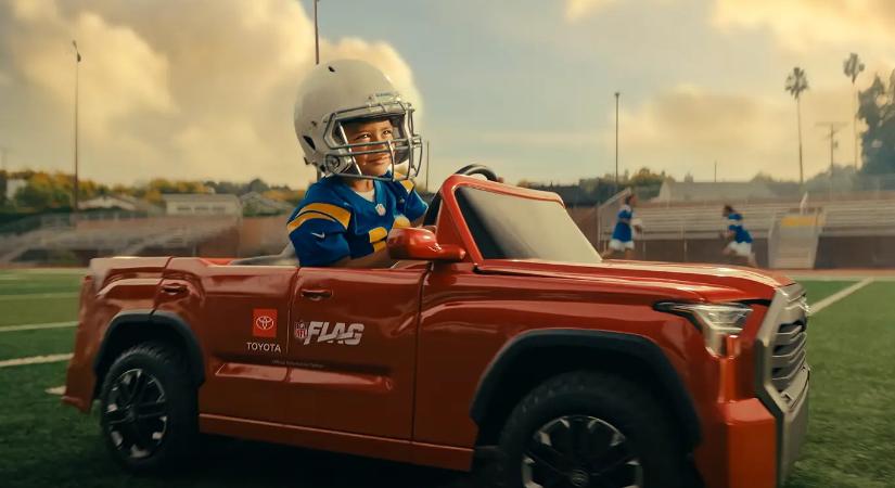 Akkora a spórolás az autóiparban, hogy szinte teljesen eltűntek a gyártók a Super Bowlról!