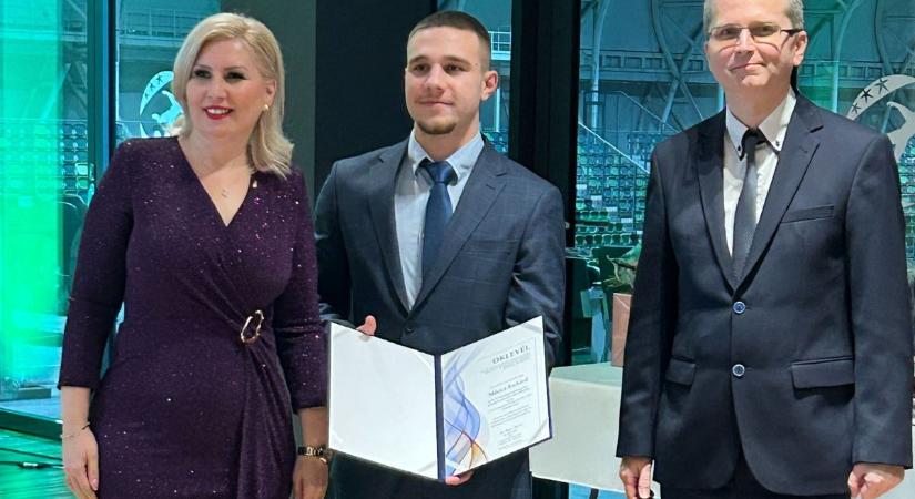 Közgazdász Bál 2026 – Hallgatói díjakat adtak át Szombathelyen