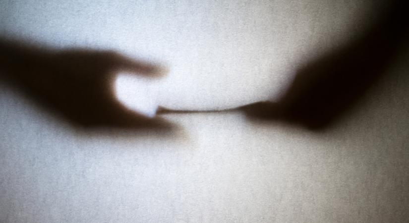 Óriási a baj! Egyre élethűbbek az AIcsalások: szakértők szerint ma már bárkit átverhetnek