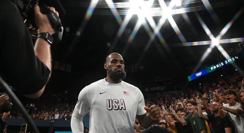 Zlatan Ibrahimovic páros lábbal szállt bele LeBron Jamesbe