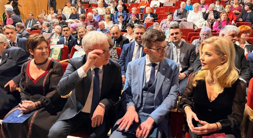 Šimkovičová elvitte a szlovák kultúrát Magyarországra – Képekkel