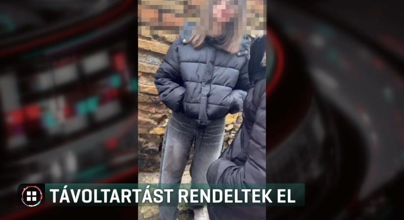 Távoltartást rendeltek el a 14 éves áldozatot megverő tinilányok ellen