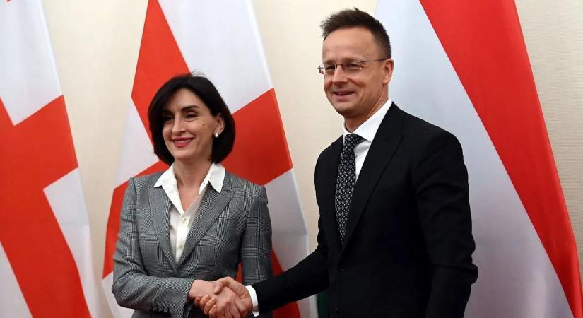 Szijjártó Péter figyelmeztet: új világrend van kialakulóban