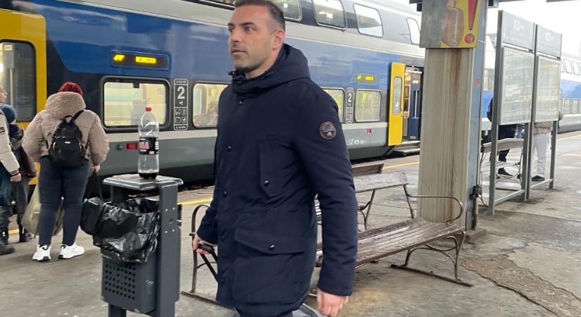 “Egyetlen városvezető sem cipelt még itt babakocsit” – Nagyállomás, Debrecen, 2026