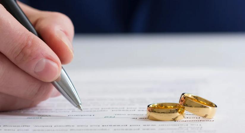 Politikusok vallottak a magánéletükről: így élik meg a házasságukat