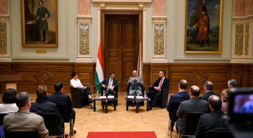 Navracsics Tibor: Az NKE hozzájárult a működő állam kiépüléséhez