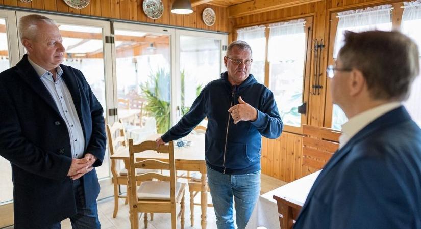 Már az unokáim is itt nevelkednek – az egri politikus elmondta, miért indul újra a választáson