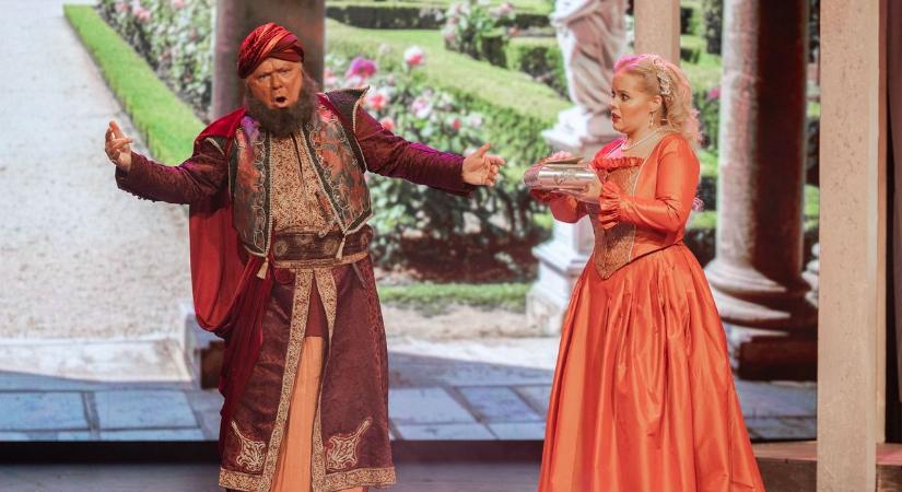 Négyszáz éves önmagunkat láthatjuk viszont a színpadon (galéria)