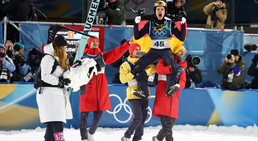 Meglepetés a téli olimpia síugróversenyén, Domen Prevc a dobogóról is lemaradt