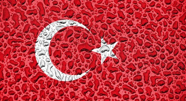 Tornádók tarolták le Antalya üvegházait