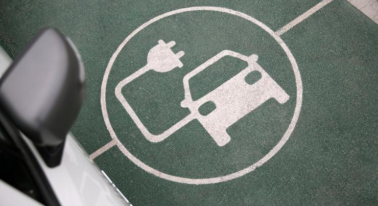 Mérgezett dolgozók, titkos adatgyűjtés: mi történt valójában a gödi Samsungnál?