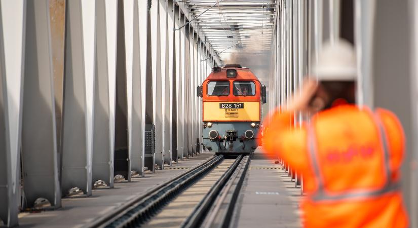 Korszerűsíthetik az ország legforgalmasabb vasúti pályaszakaszát