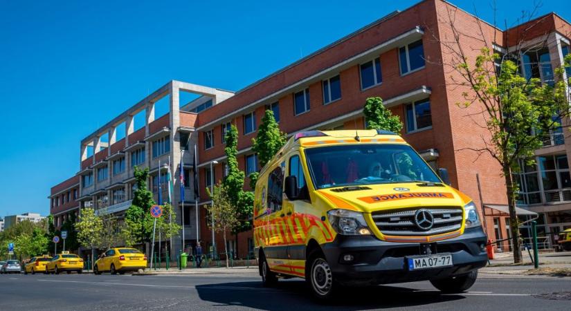 Tesztelik az arcfelismerő rendszereket a kórházakban: volt, aki felmondott miatta