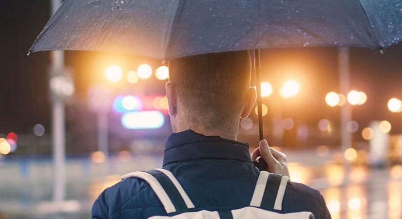 Nem érdemes esernyő nélkül elindulni – mutatjuk, mikorra várható az eső