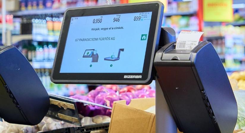 Már a jövőt tesztelik a tatabányai Sparban, a mérlegeknél jön forradalmi változás