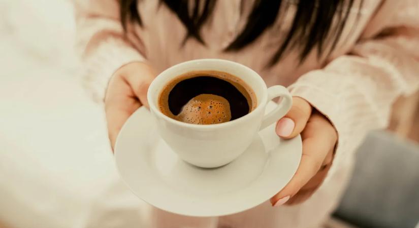 Reggeli kávé okosan — ettől az apró trükktől karcsúbb leszel