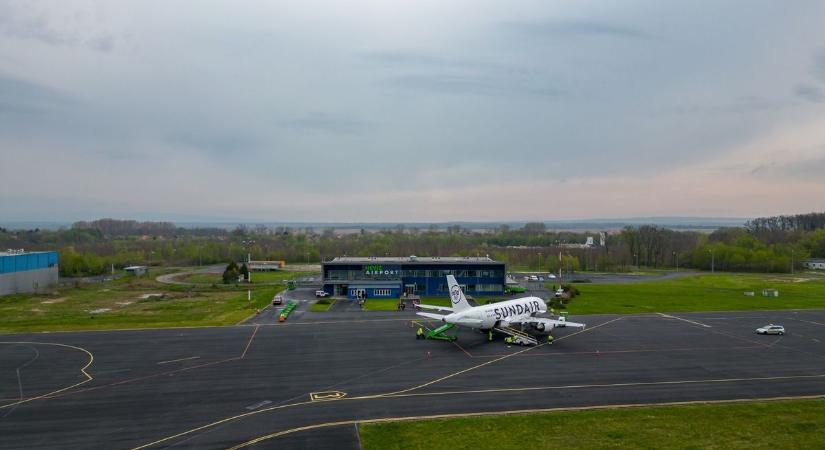 Új nemzetközi repülőtere lehet Magyarországnak, mindjárt kész a vidéki légikikötő teljes átépítése: ez csak az első ütem – fotók