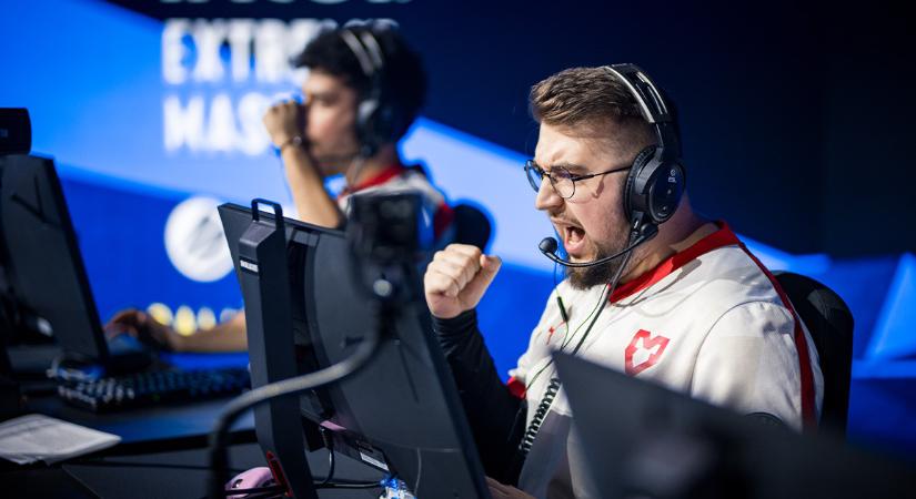 Torzsi a Vitalityt oktatja az IEM Krakkó fragmovie-jában