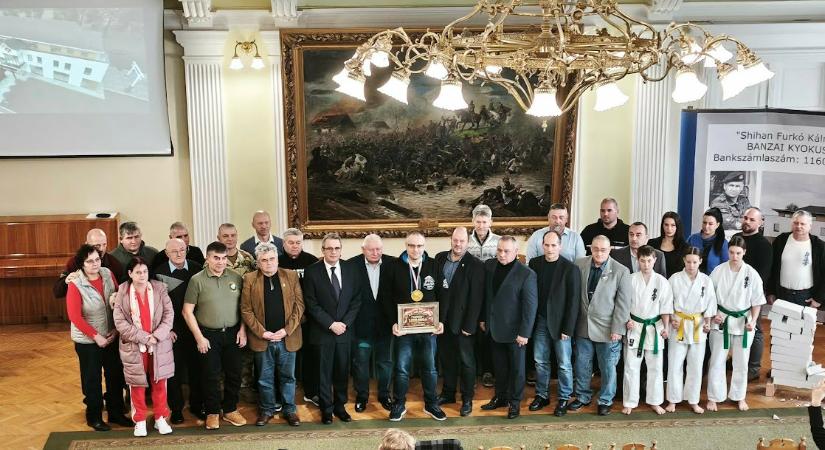 Érték, hagyaték és jövő – Shihan Furkó Kálmán örökségére emlékeztek Szolnokon (videóval)