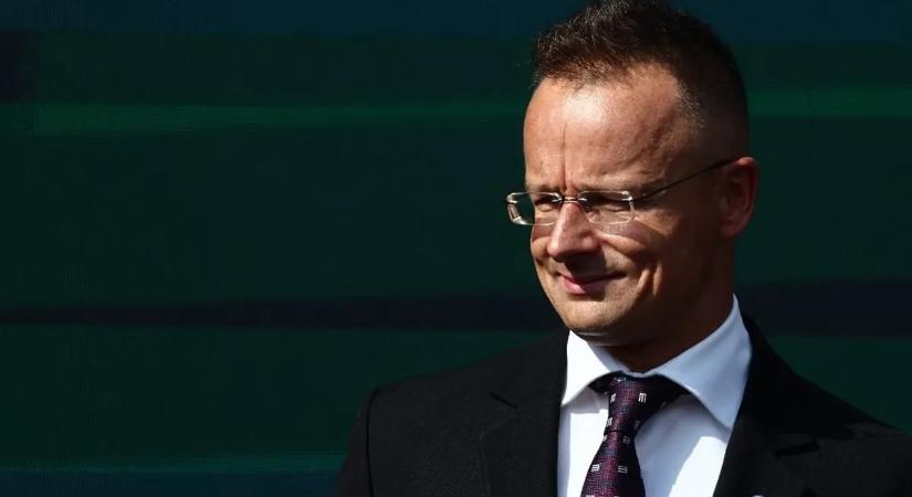 Szijjártó Péter: Magyar Péter egy szánalmas, piti hazudozó