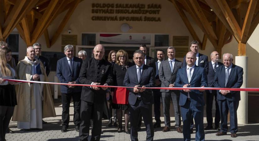 Szeptembertől egy magyar gimnáziummal kevesebb lesz Szlovákiában