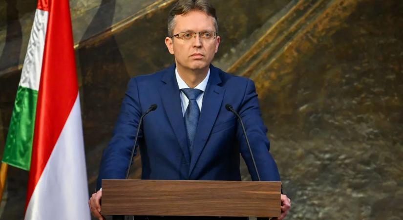 Hankó Balázs: el a kezeket a magyar egyetemektől