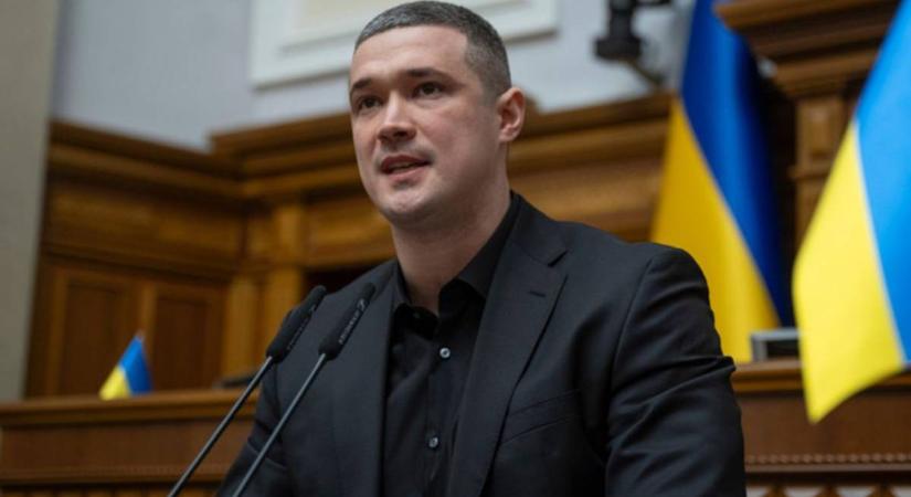 Közös fegyvergyártásról írt alá szándéknyilatkozatot Ukrajna és Franciaország