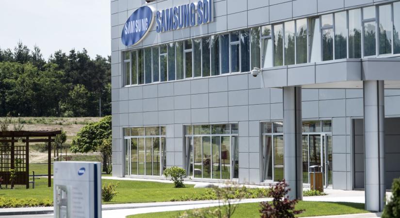 Keményen reagált a kormányhivatal a Samsung-gyárról szóló hírre
