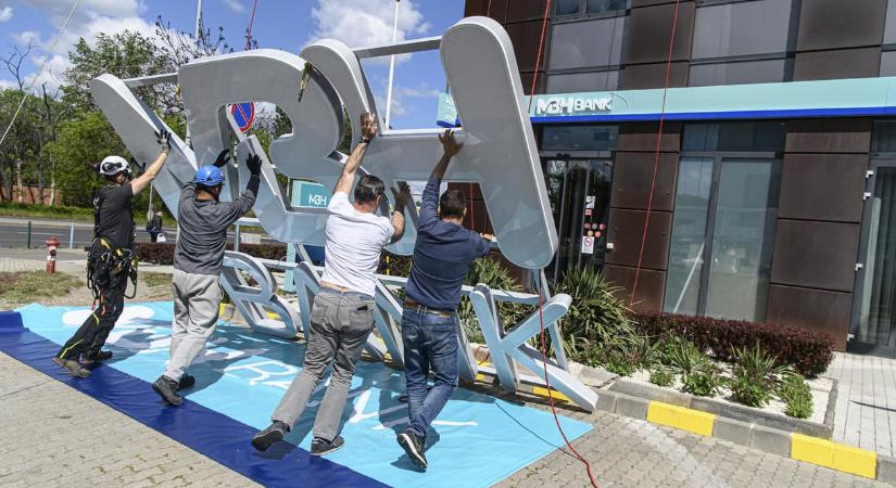 Mészáros bankjának leállására a jegybank is ráugrott