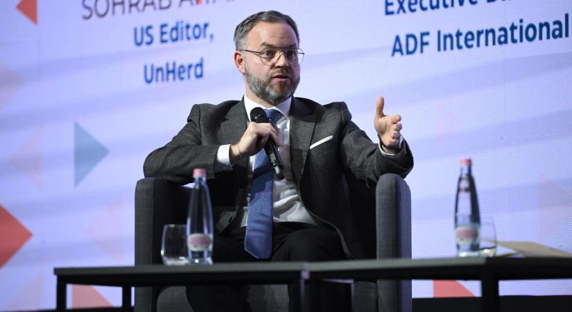 Orbán Balázs szerint Európa teljes körű háborúba keveredik, ha 2029-ig nem váltják le a liberális vezetést