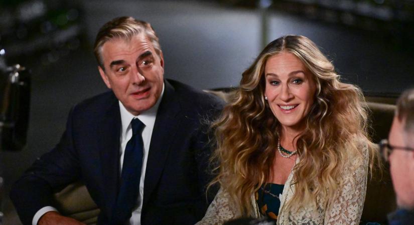 Chris Noth megszólalt a Sarah Jessica Parkerrel való viszályáról, ezért haragszik a színésznőre