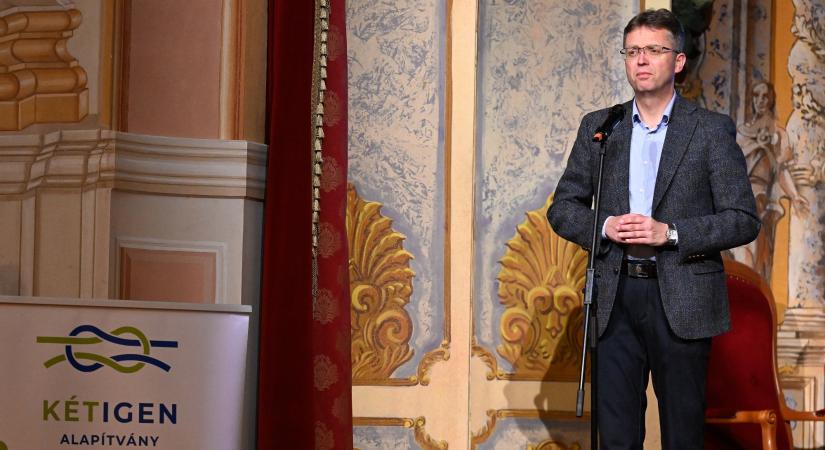 Hankó: indul a "három az egyben" képzés