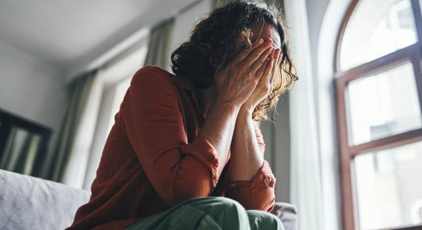 Károsabb a kapcsolatra, mintha ordítva veszekednél: a csendes büntetés komoly sebeket ejthet