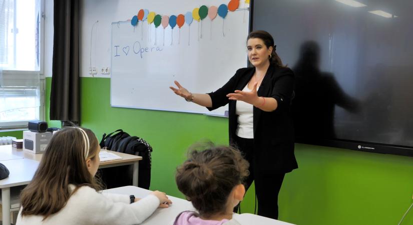 Opera másképp: közelebb hozzák az műfajt a sepsiszentgyörgyi gyerekekhez