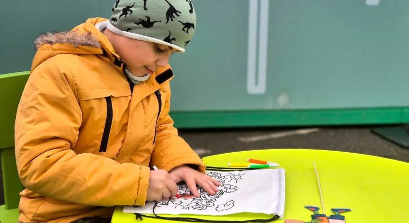 „Reszkess Pozsony, jövünk!” – Léni a csend világában él, fontos beavatkozásra készül