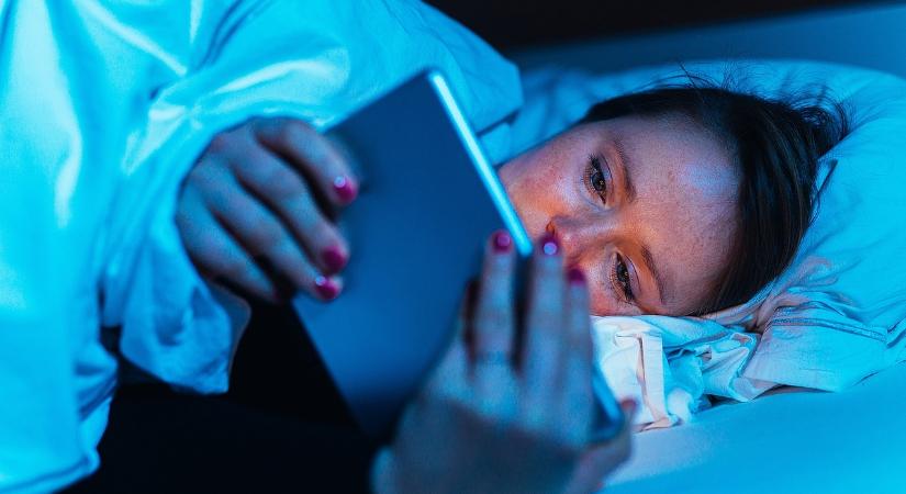 Ez az ártalmatlannak tűnő szokás sokkal károsabb, mint gondolnánk