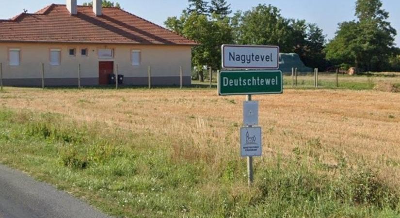 Döbbenet: fejbe lőtték a polgármestert a szomszéd vármegyében, egy falubeli férfi a hivatalban támadt rá