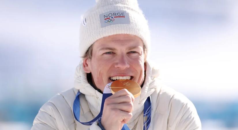 Klaebo triplája sprintben – már a hét olimpiai aranynál tart